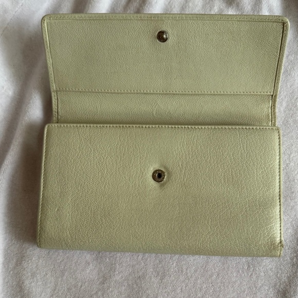Auth, Chanel Leather off white Long Wallet - Good used condition - Picture 13 of 14